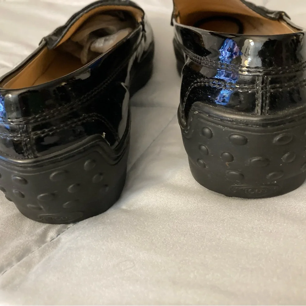 Tod’s Patent Leather Loafers Ex Cond - Picture 3 of 9